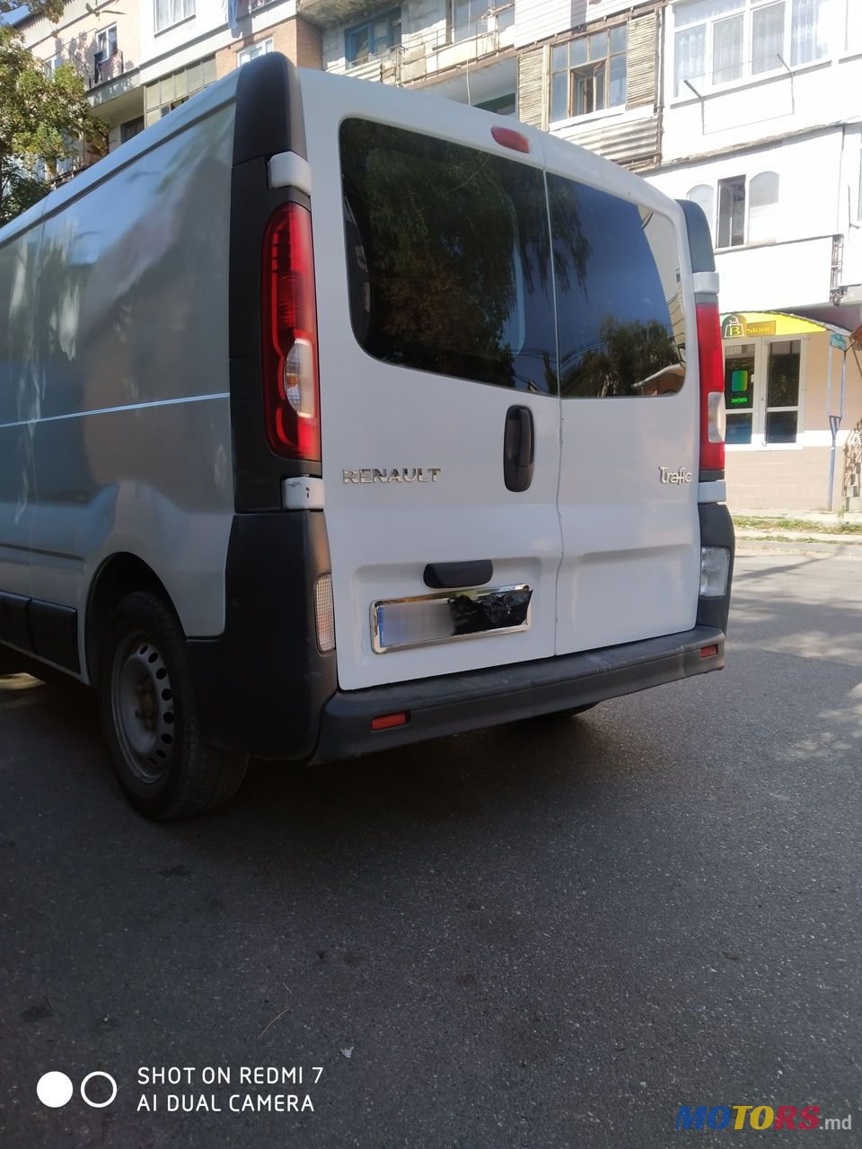 2008' Renault Trafic photo #1