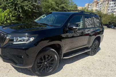2022' Toyota Land Cruiser Prado