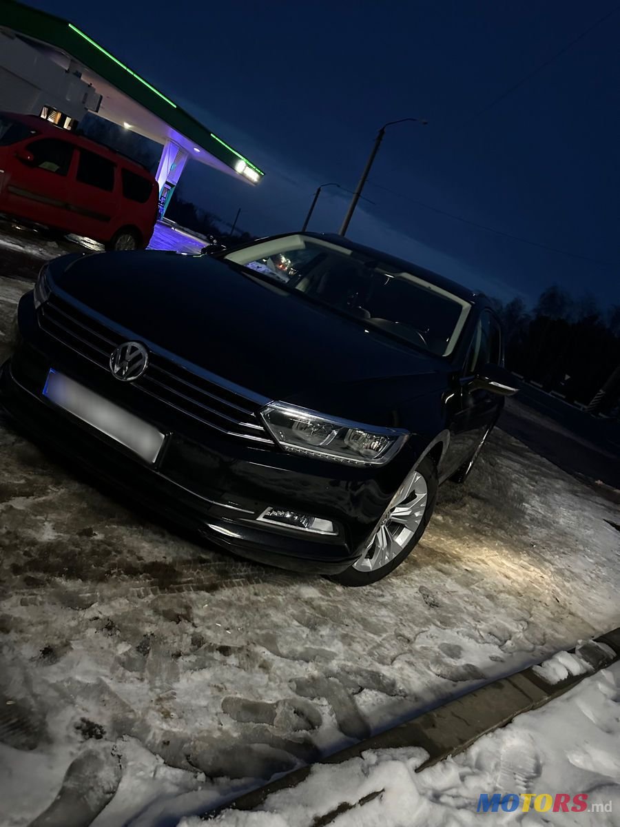 2015' Volkswagen Passat photo #1