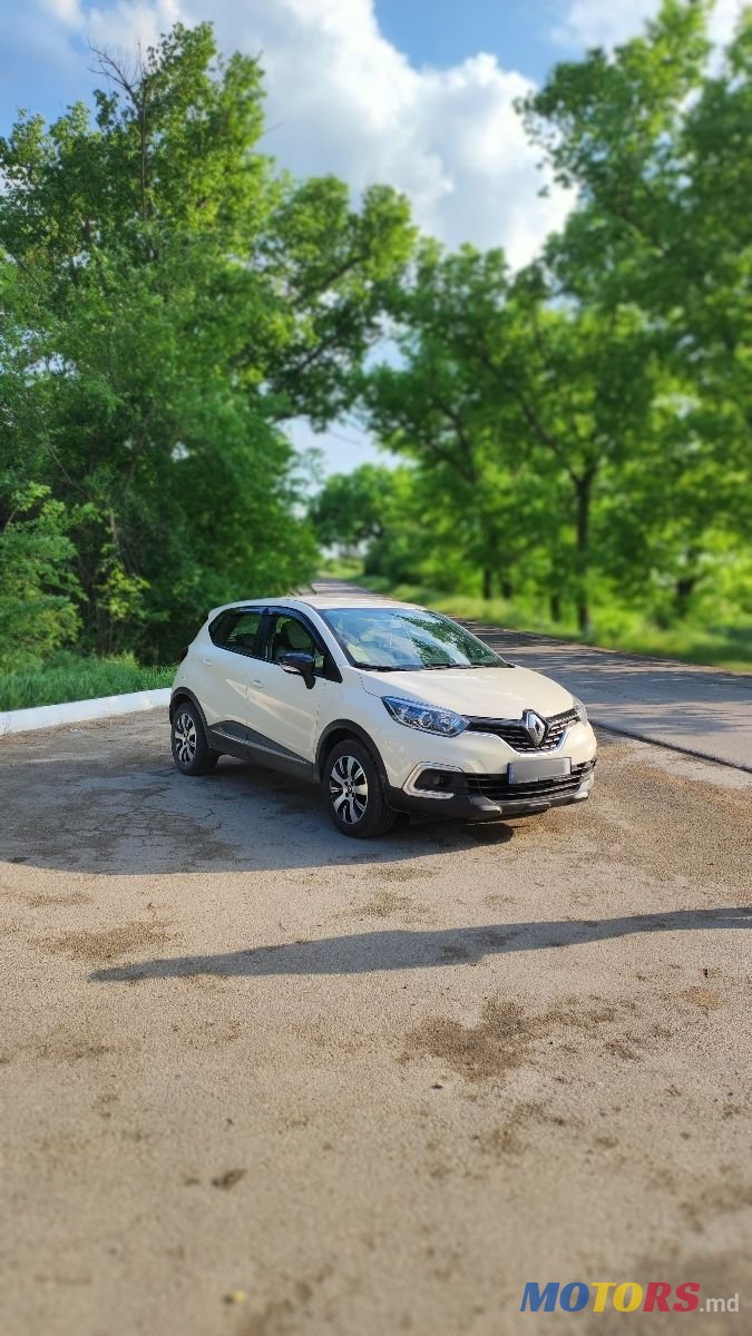 2019' Renault Captur photo #3