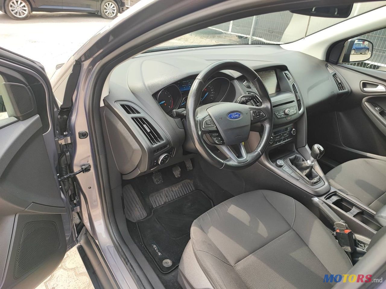 2015' Ford Focus photo #6