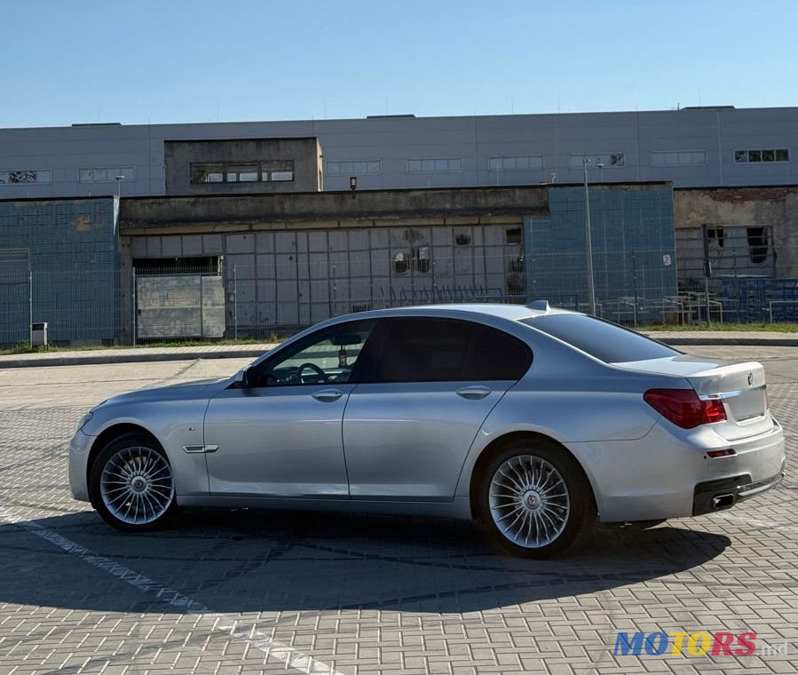2009' BMW 7 Series photo #4
