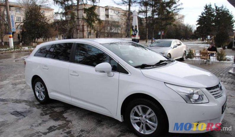 2010' Toyota Avensis photo #1