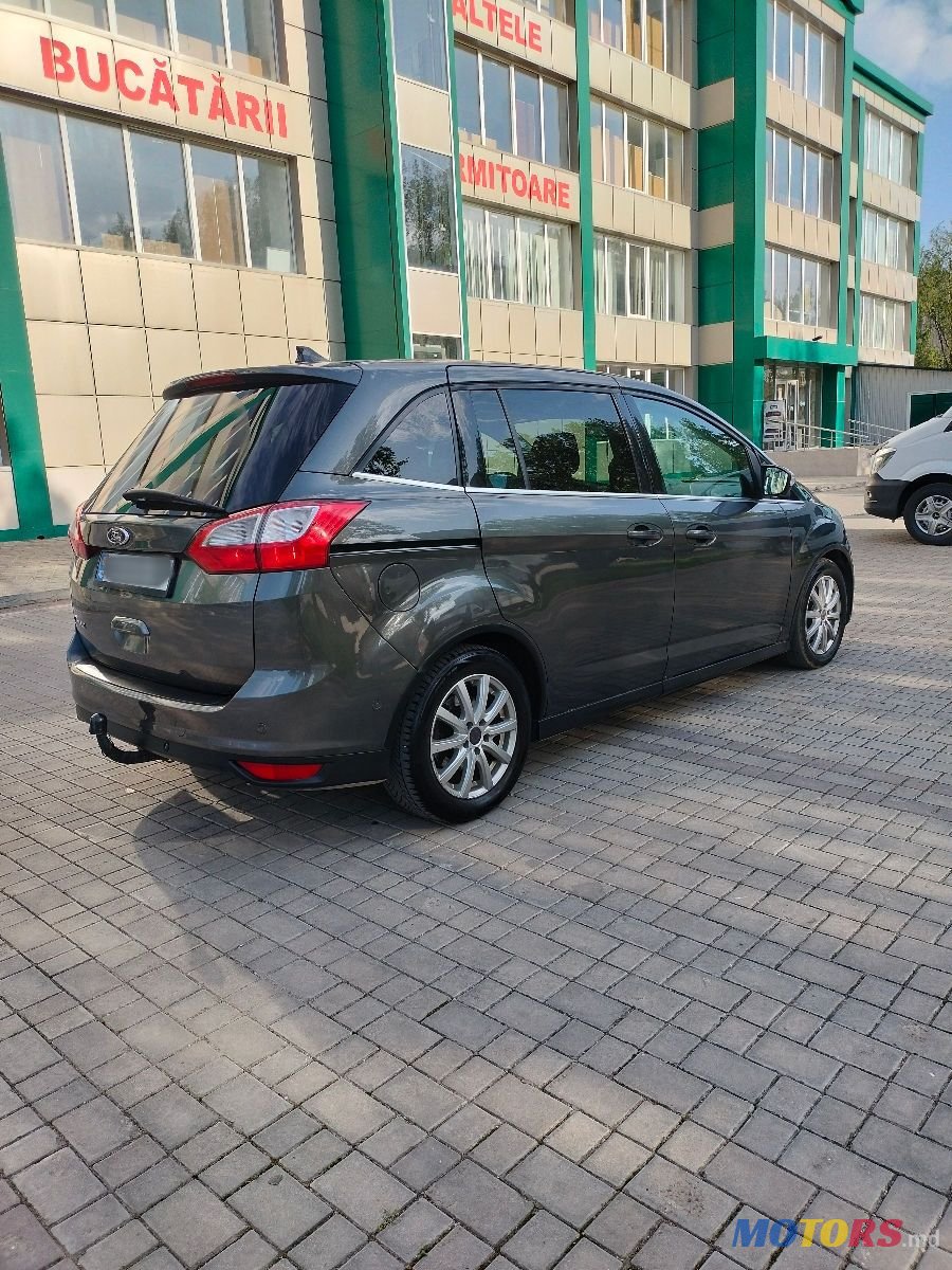 2015' Ford Grand C-MAX photo #4