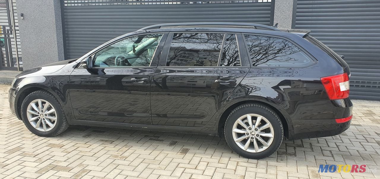 2014' Skoda Octavia photo #2