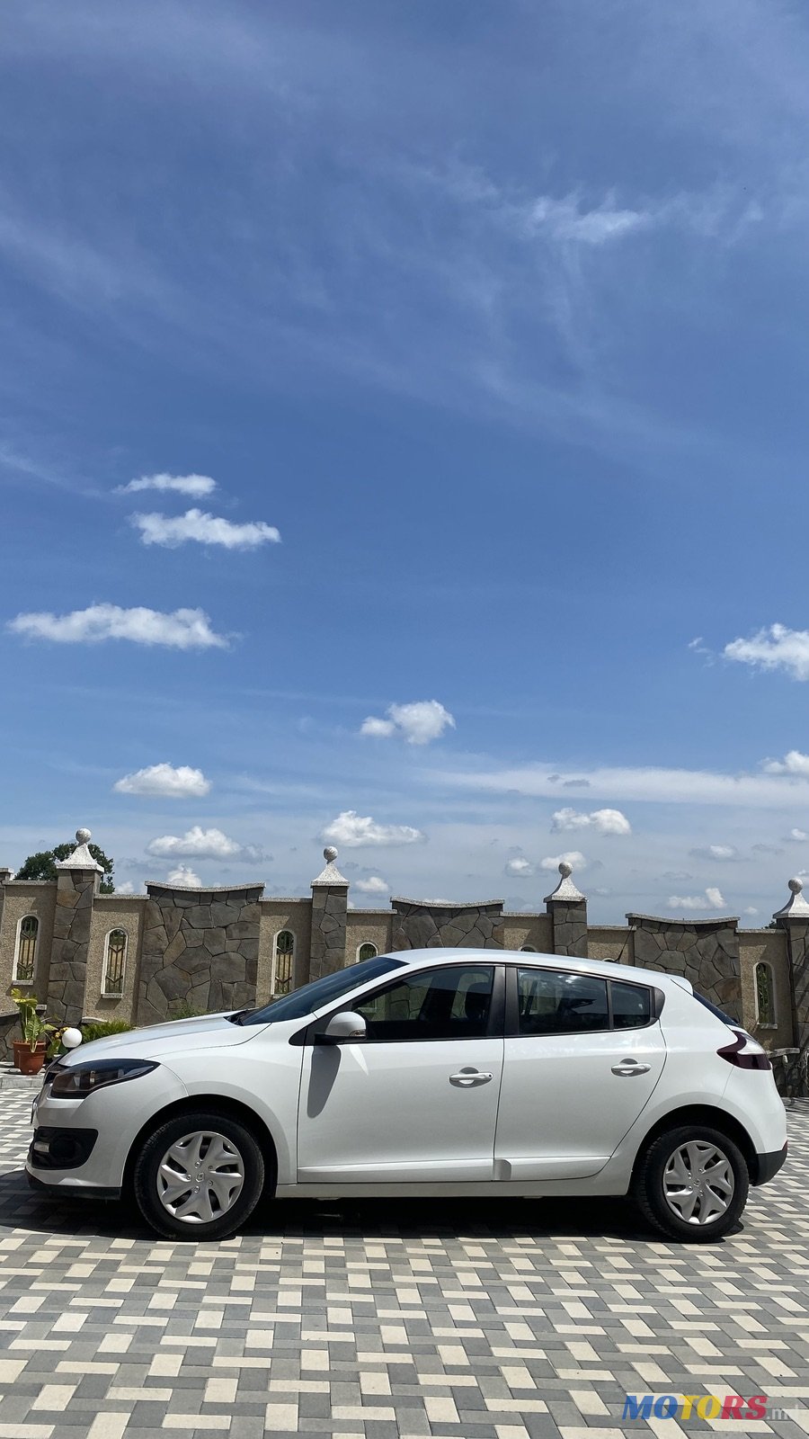 2015' Renault Megane photo #4