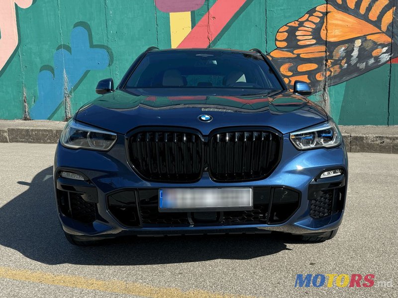 2021' BMW X5 photo #2