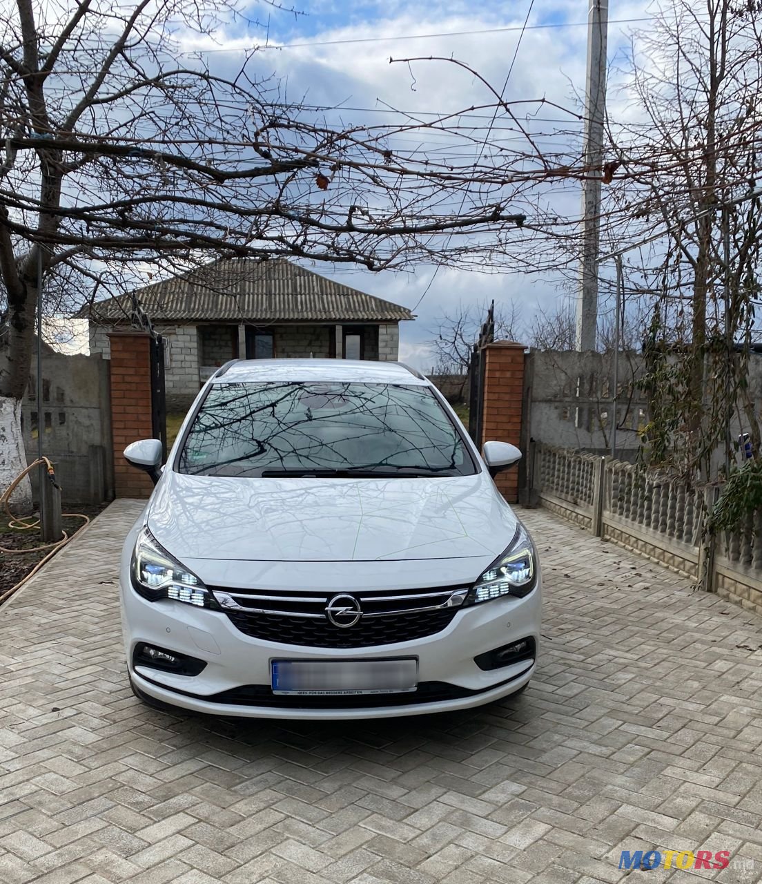2019' Opel Astra photo #1