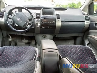 2009' Toyota Prius photo #2