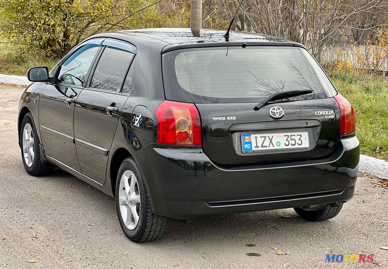 2005' Toyota Corolla photo #4