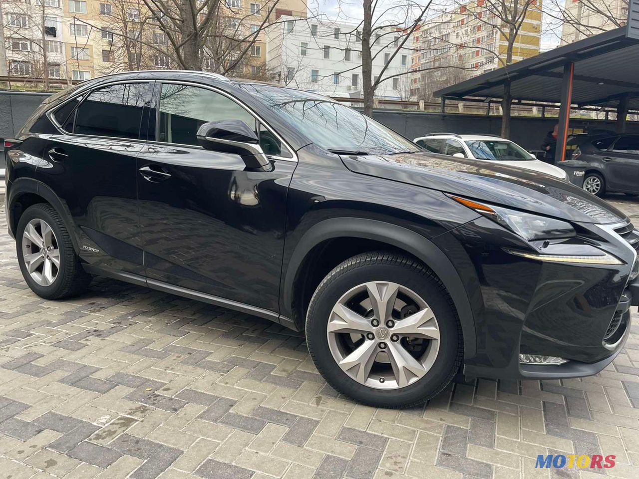 2017' Lexus Nx Series photo #3