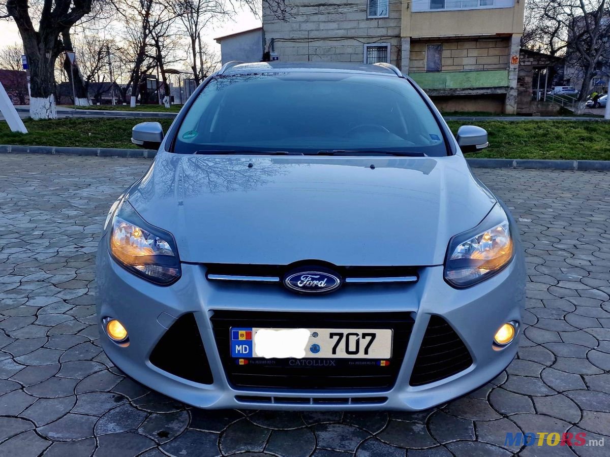 2013' Ford Focus photo #3