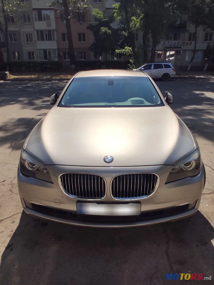 2009' BMW 7 Series photo #1