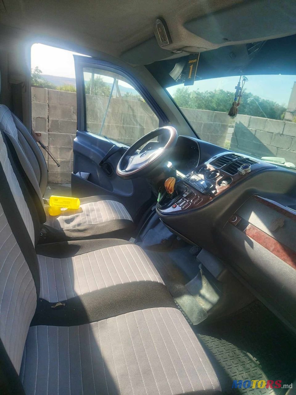 2003' Mercedes-Benz Vito photo #2