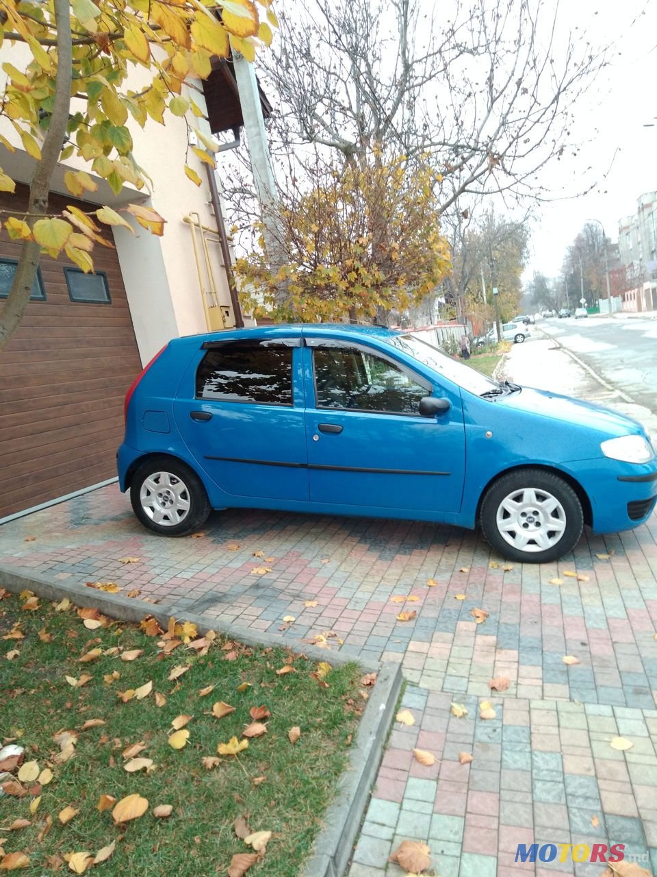 2004' Fiat Punto photo #2