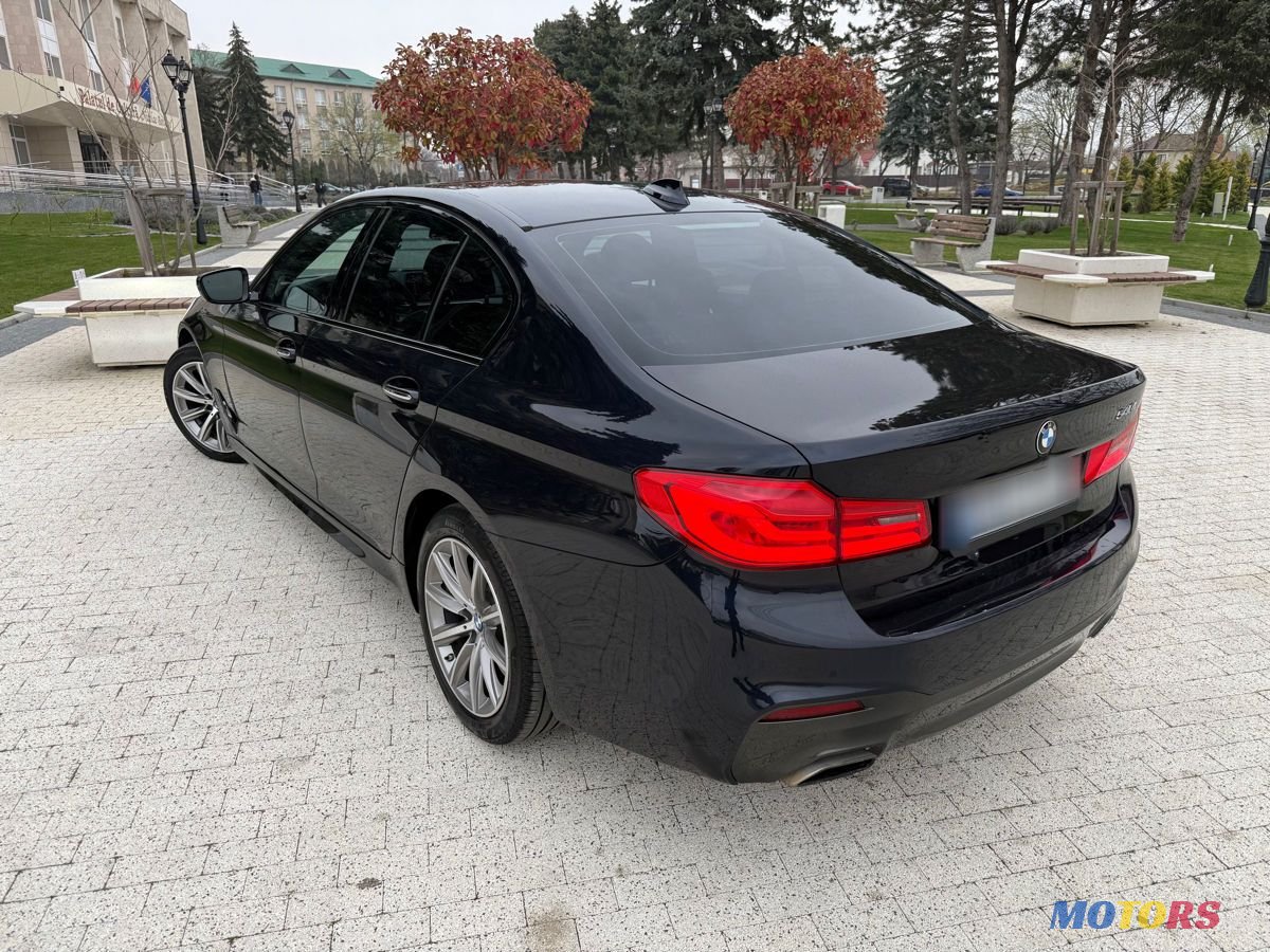 2017' BMW 5 Series photo #3