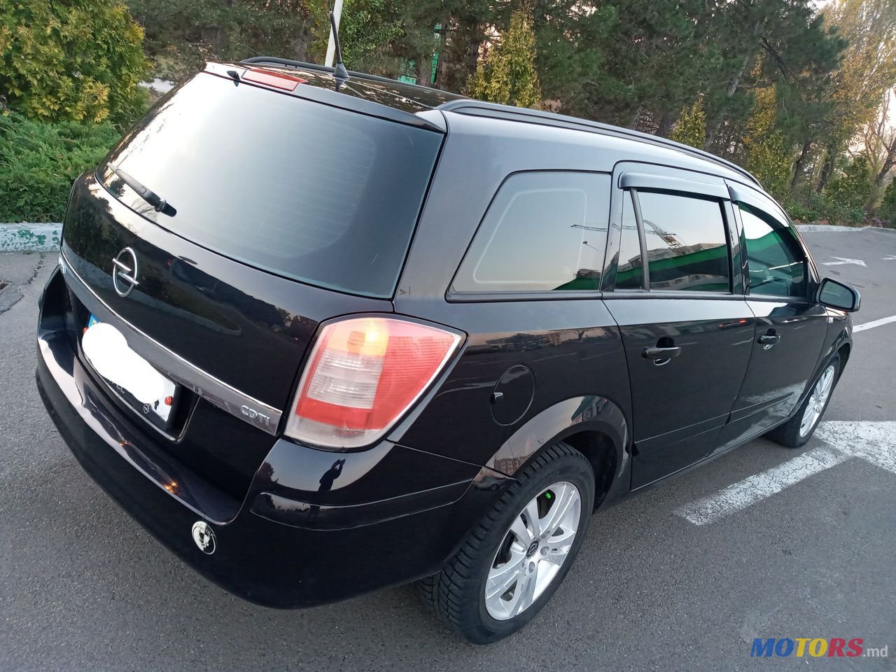 2007' Opel Astra photo #1