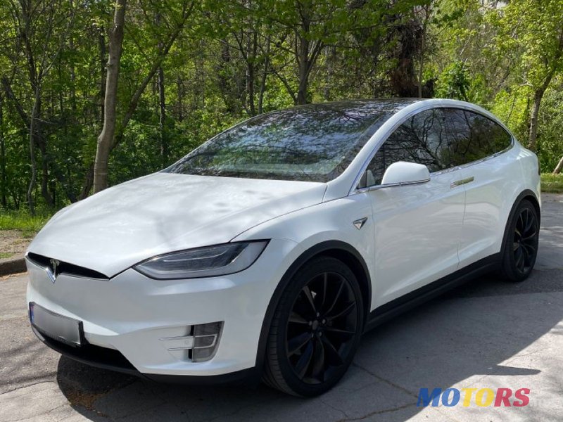 2017' Tesla Model X photo #3