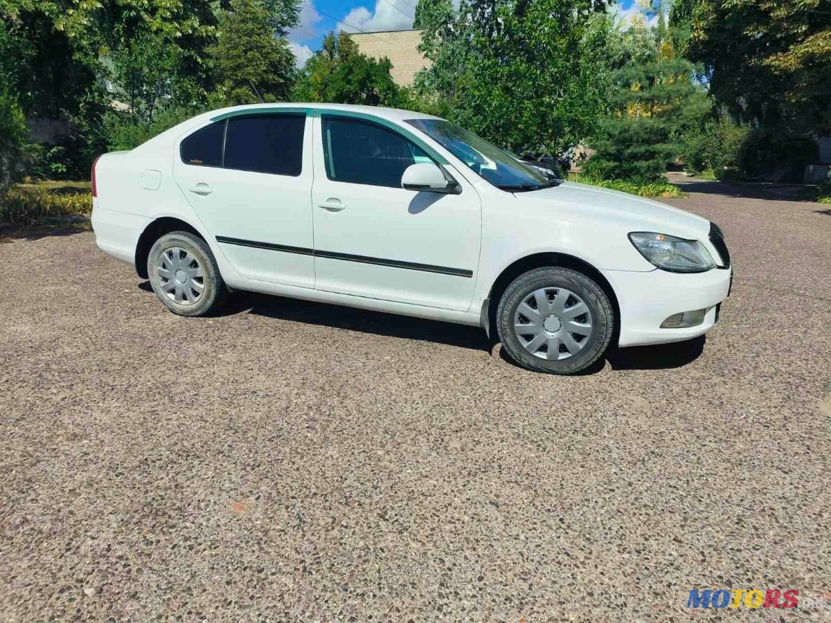 2013' Skoda Octavia photo #3