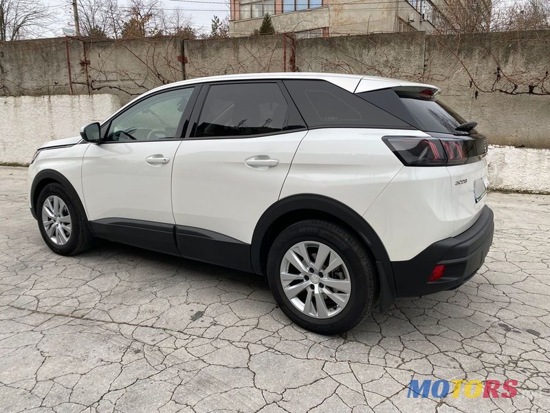 2020' Peugeot 3008 photo #4