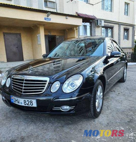 2007' Mercedes-Benz E photo #1