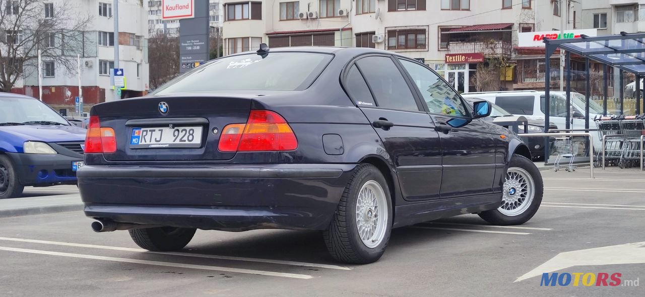 2003' BMW 3 Series photo #2