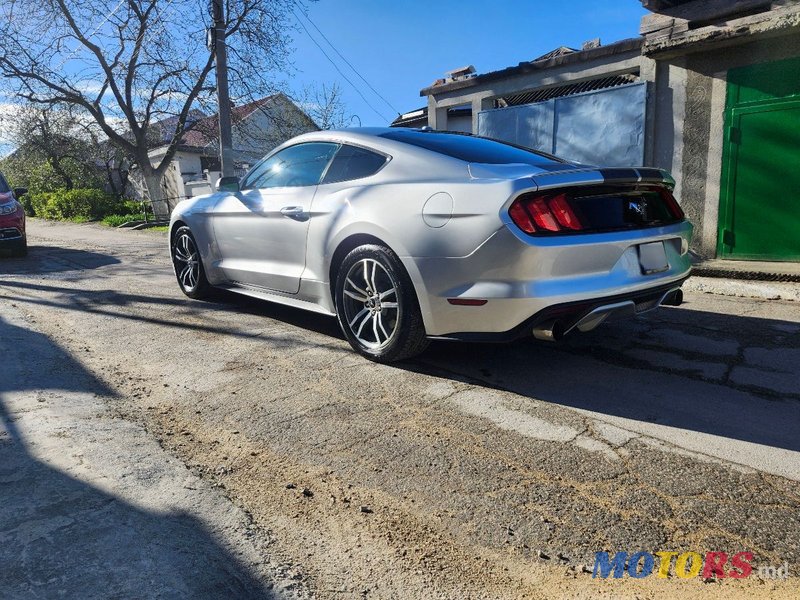 2016' Ford Mustang photo #3