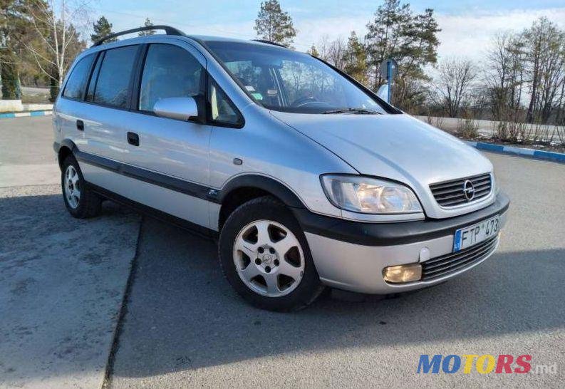 2003' Opel Zafira photo #1