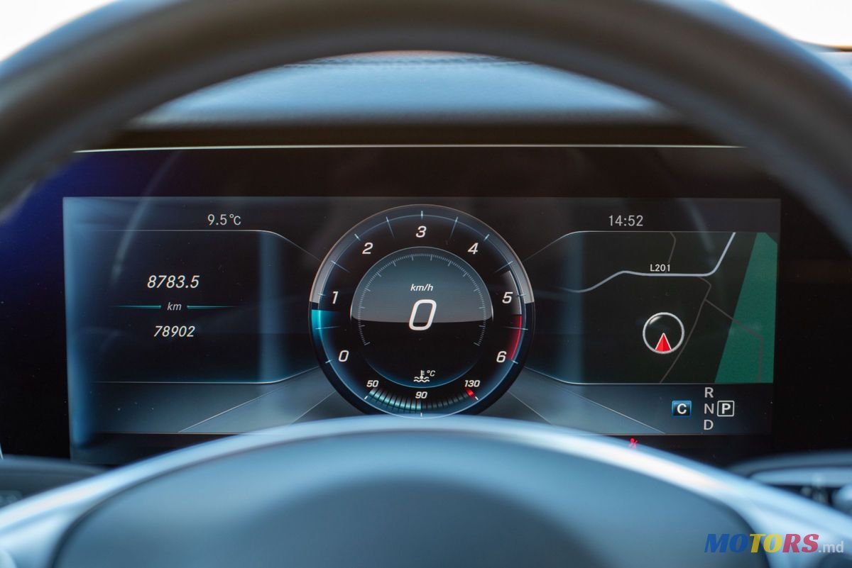 2017' Mercedes-Benz E-Class photo #6