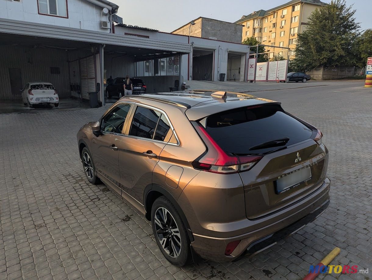 2021' Mitsubishi Eclipse Cross photo #4