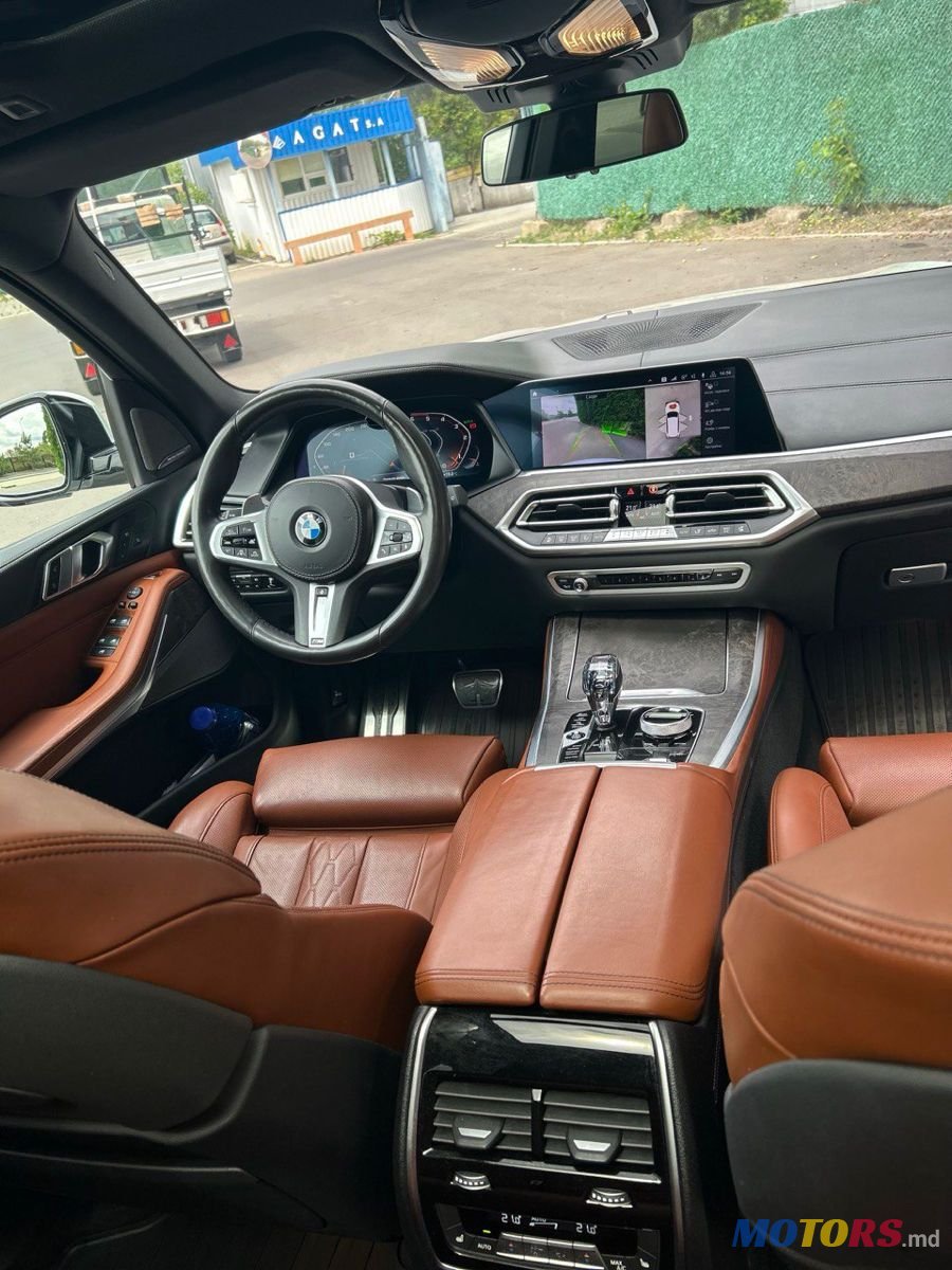 2019' BMW X5 photo #6