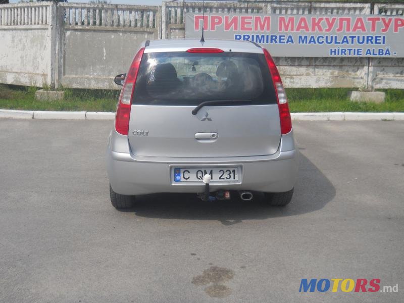 2006' Mitsubishi Colt photo #5