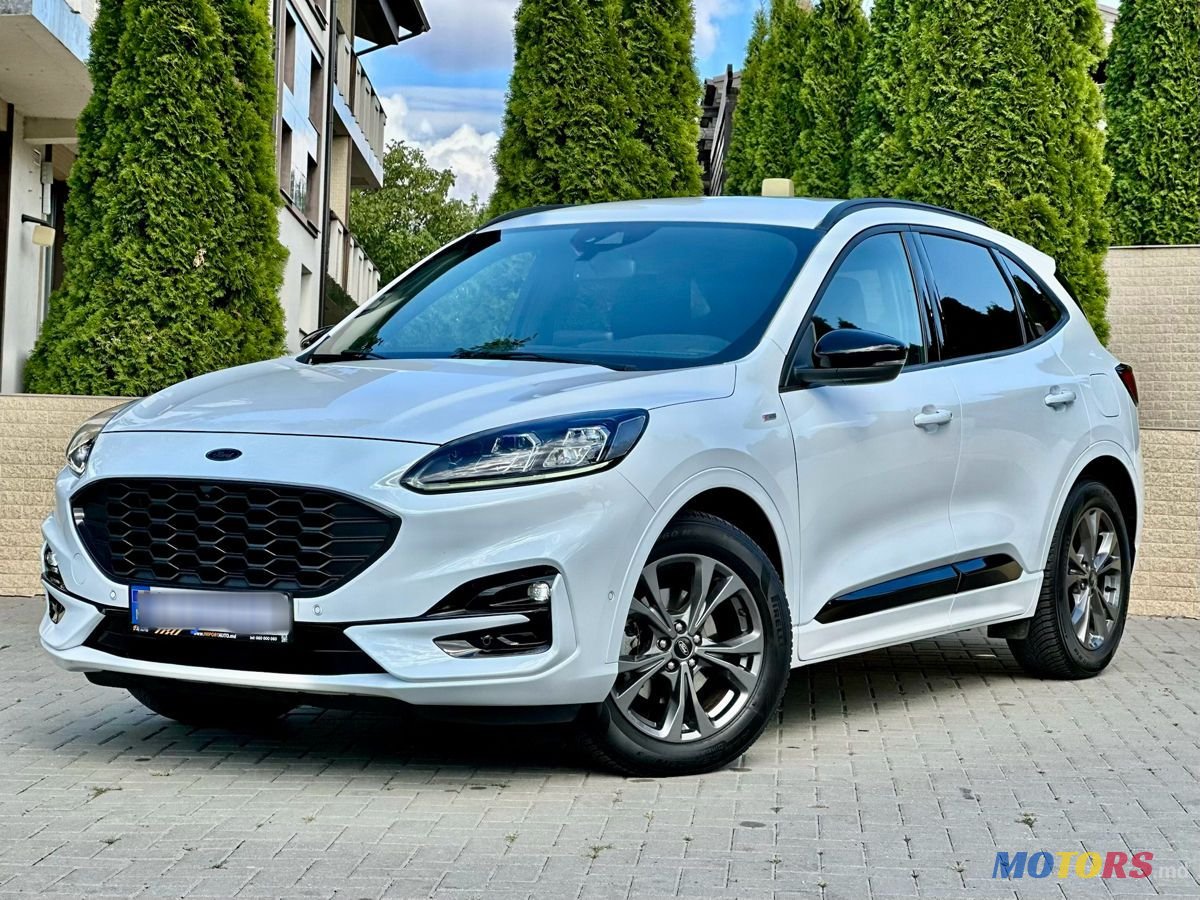 2022' Ford Kuga photo #3