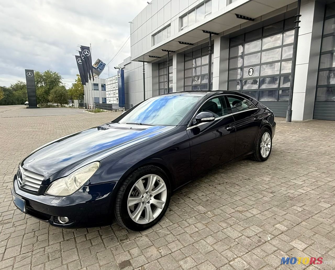 2005' Mercedes-Benz CLS-Class photo #5