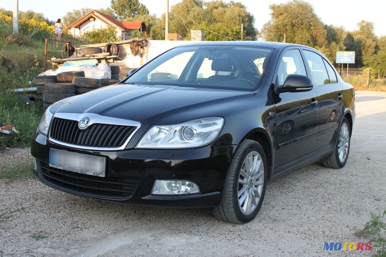 2012' Skoda Octavia photo #2