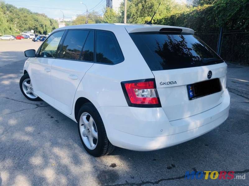 2015' Skoda Fabia photo #3