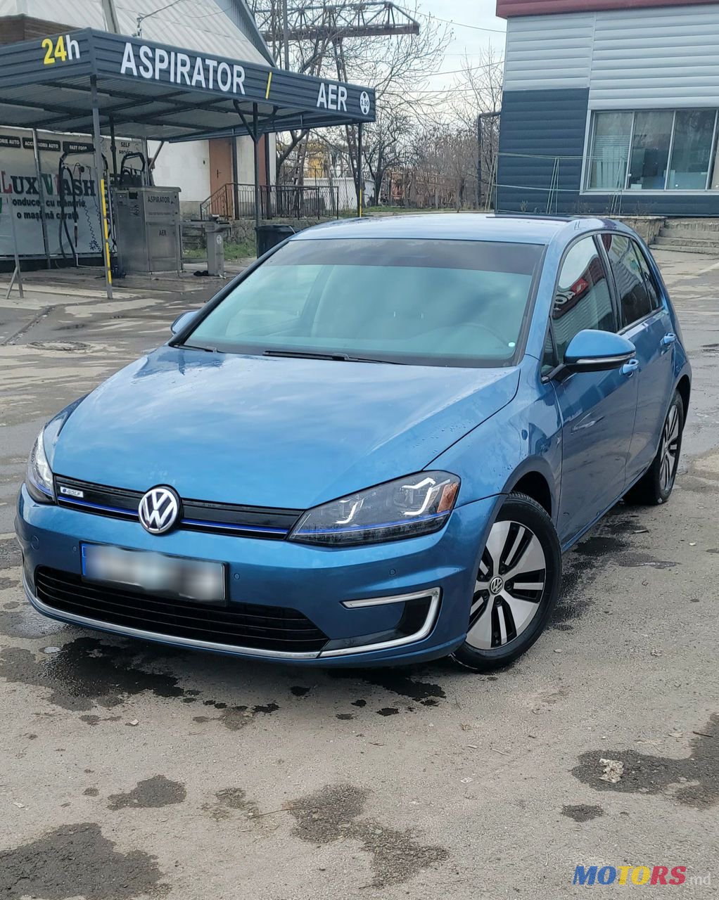 2014' Volkswagen Golf photo #3