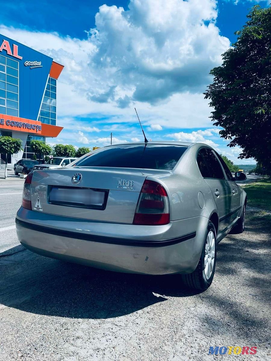 2006' Skoda Superb photo #3