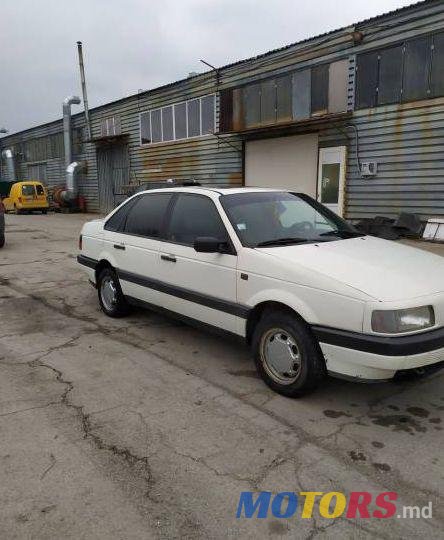 1991' Volkswagen Passat photo #1