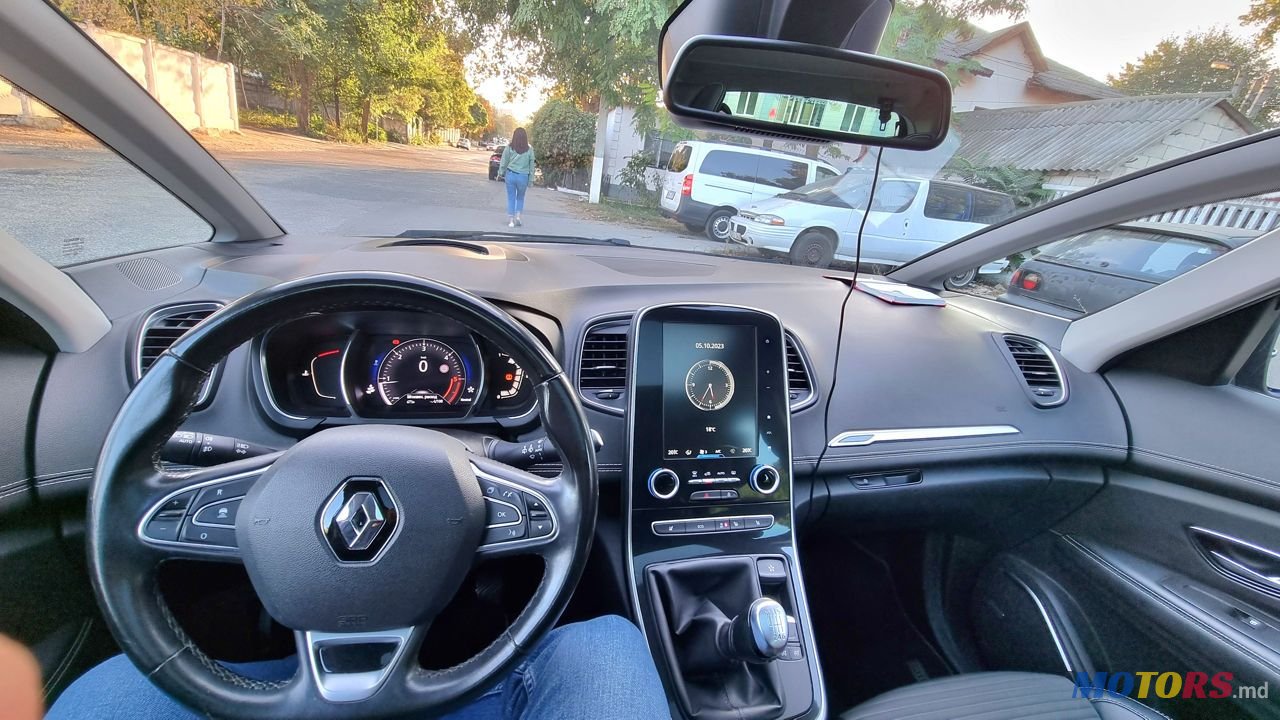 2018' Renault Scenic photo #5