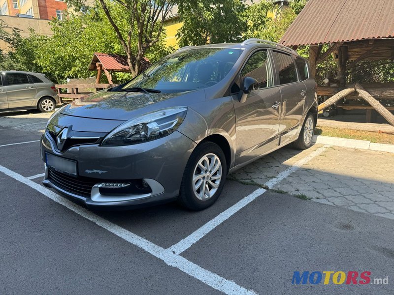 2016' Renault Grand Scenic photo #2