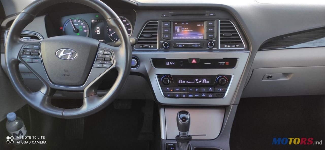 2015' Hyundai Sonata photo #5