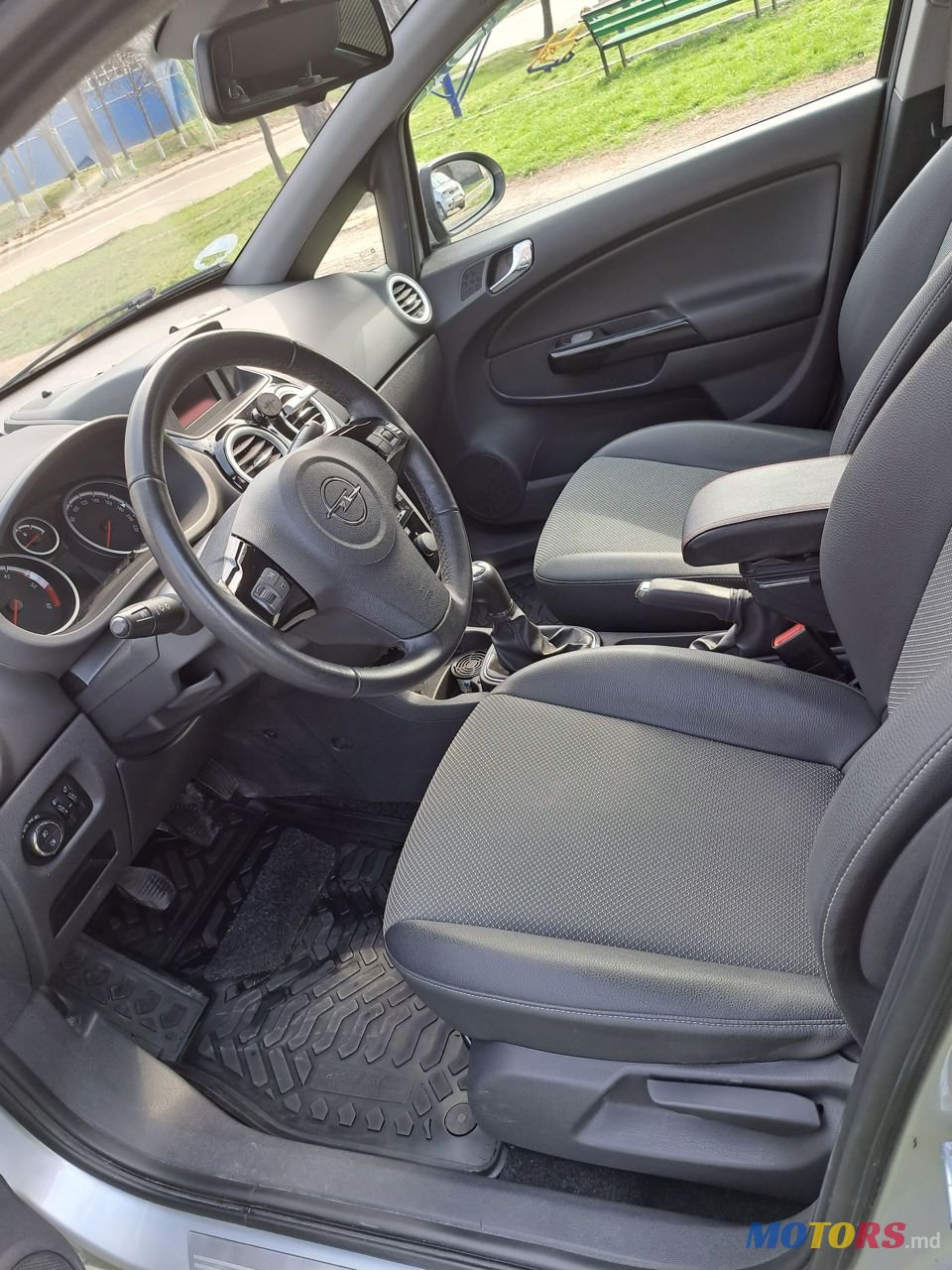 2010' Opel Corsa photo #5