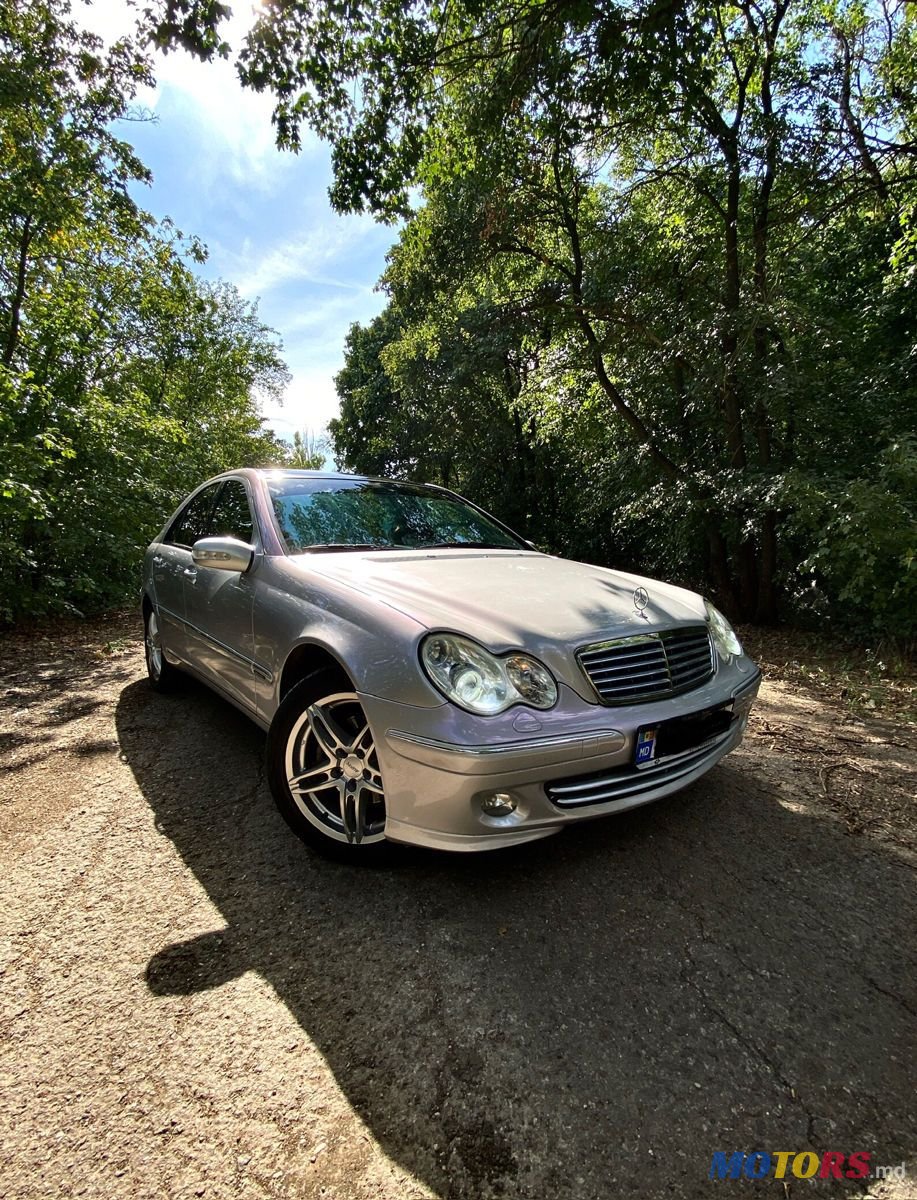 2003' Mercedes-Benz C-Class photo #1