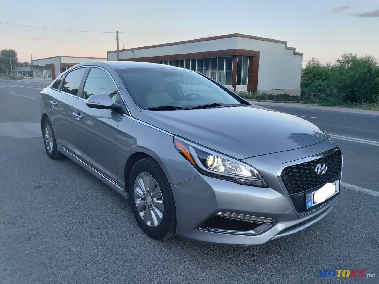 2016' Hyundai Sonata photo #3