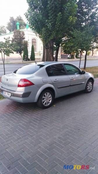 2004' Renault Megane photo #6