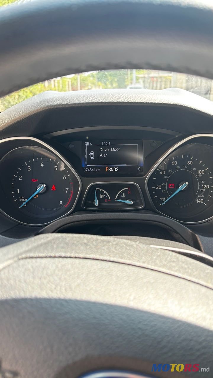 2015' Ford Focus photo #4