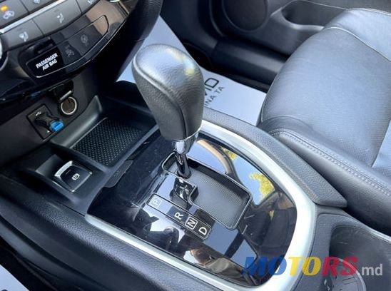 2015' Nissan X-Trail photo #5
