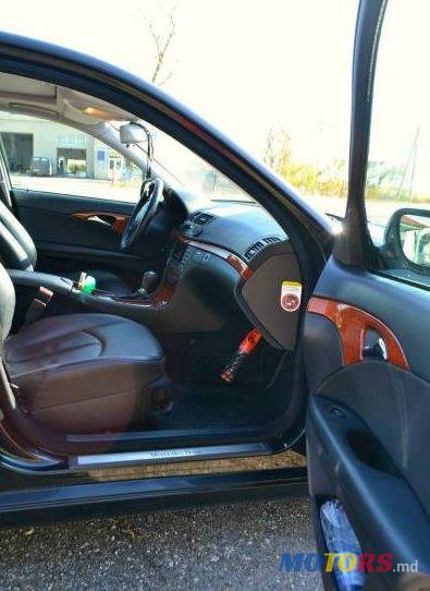 2007' Mercedes-Benz E photo #4