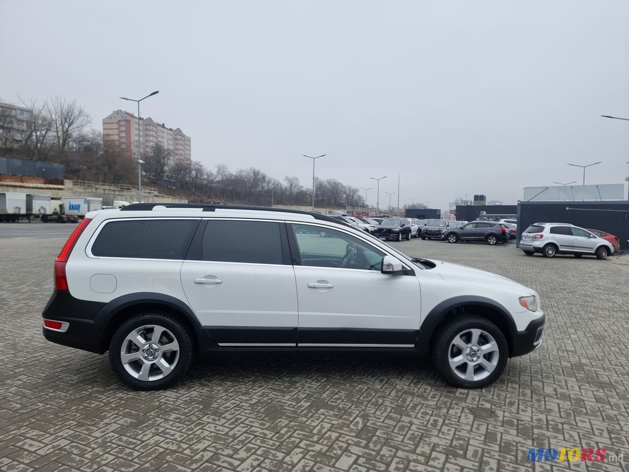 2011' Volvo XC70 photo #6